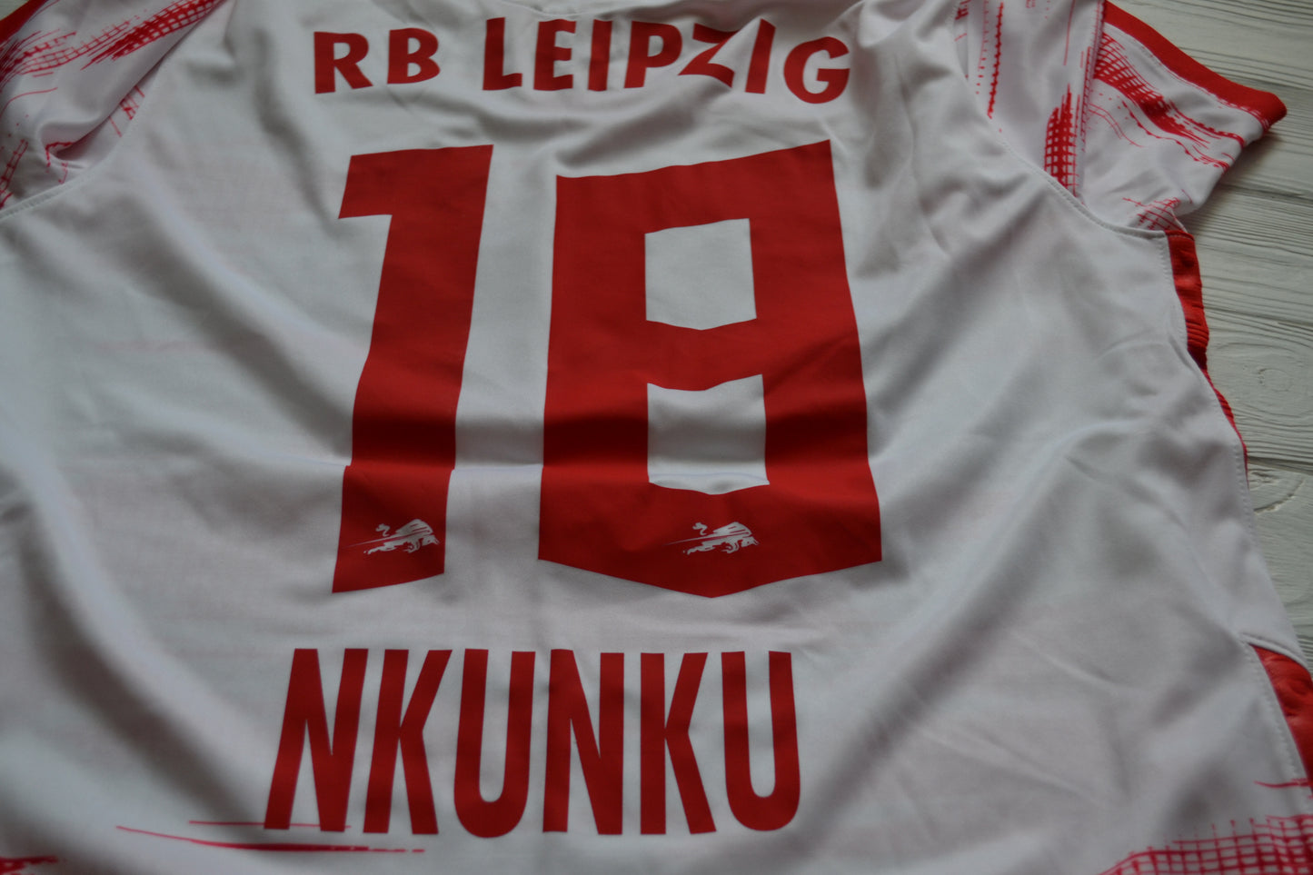 Red Bull Leipzig Home Shirt 2021/2022 Jersey SZ L