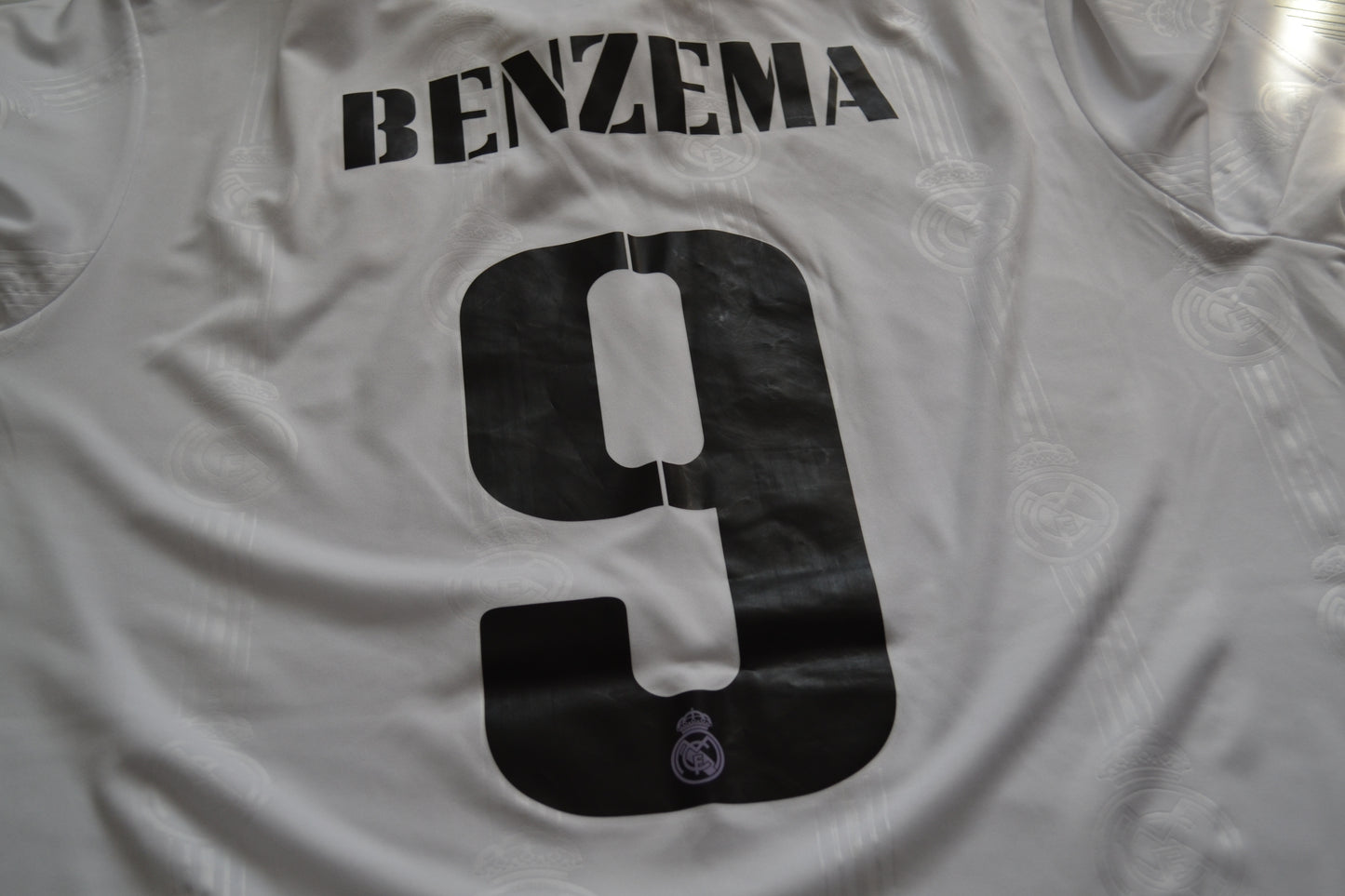 Real Madrid Home Shirt 2022/2023 Jersey #9 Benzema SZ XL