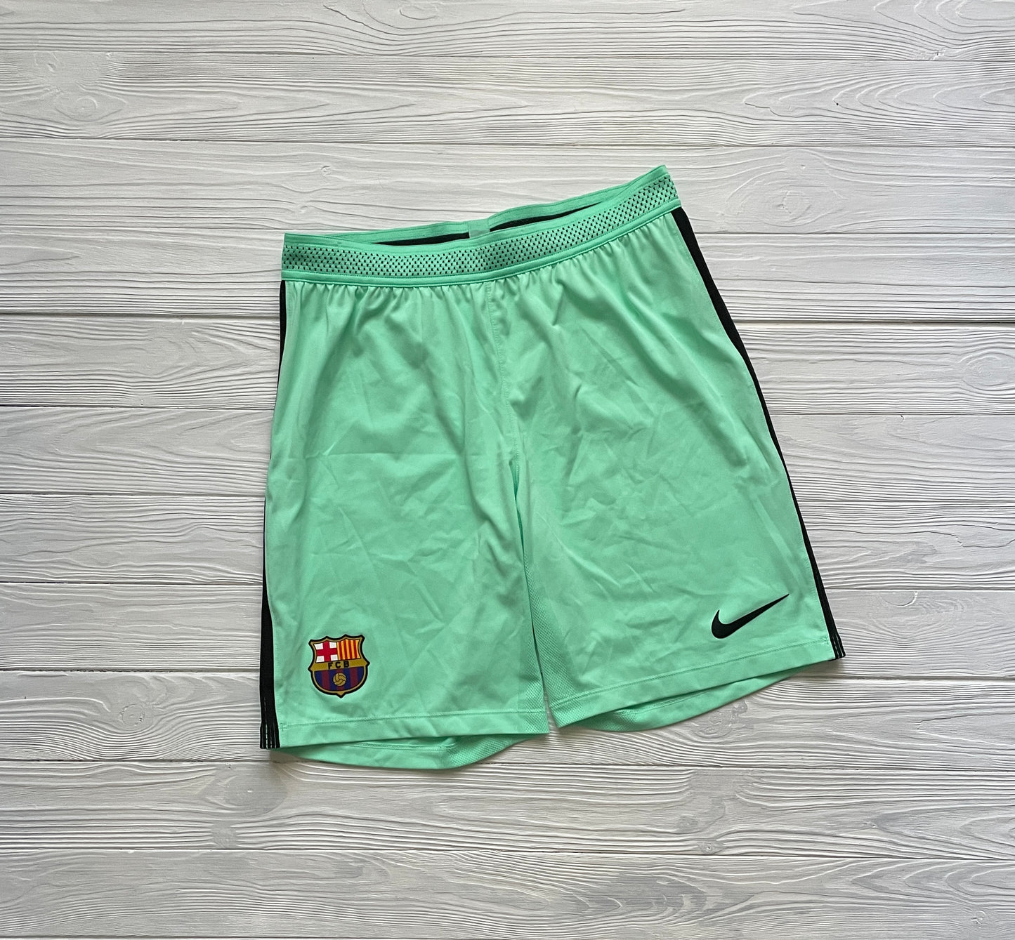 Barcelona Vapor Match 3rd Shorts Mens 2016/2017 Green