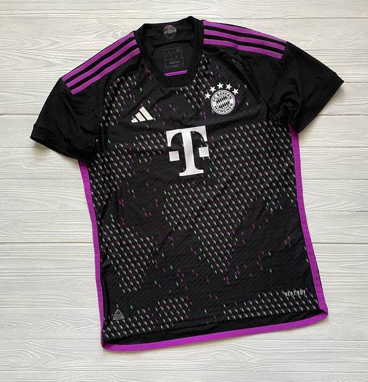 Bayern Munich Authentic Away Shirt 2023/2024 Jersey SZ L